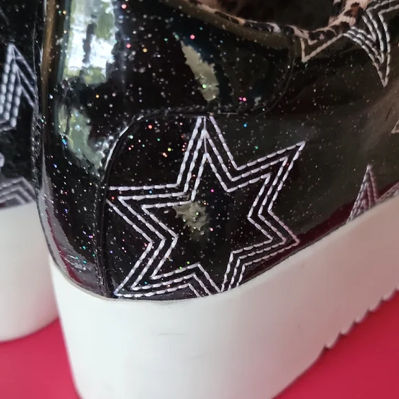 Betsey Johnson GROOVE BLACK Glitter Star Flatform Sneakers - Picture 7 of 16